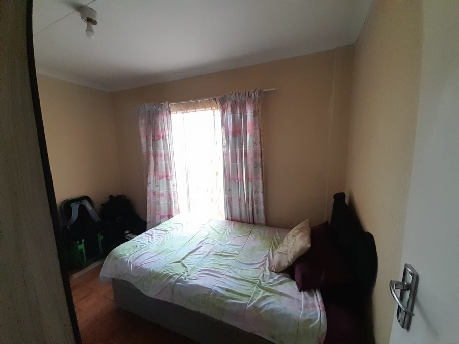 2 Bedroom Property for Sale in Tlhabane West North West